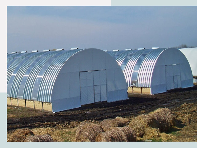 Сельскохозяйственные здания в Новокубанске