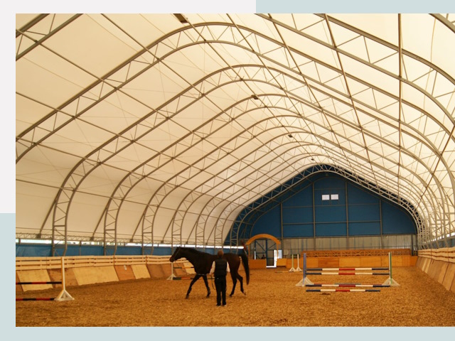 Строительство конных манежей в Новокубанске