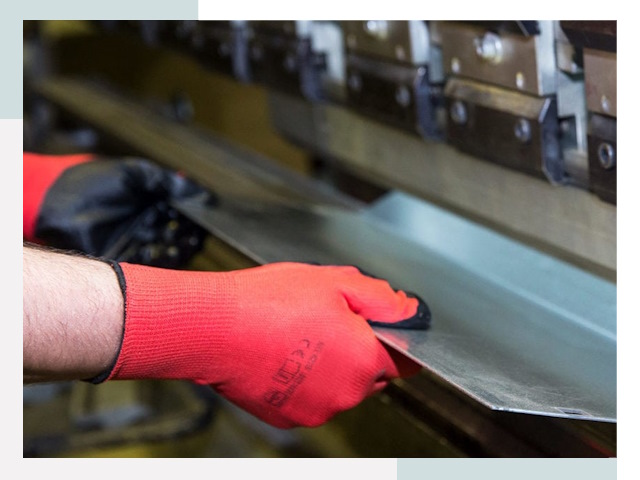 Гибка металла в Новокубанск от 624 руб. - Надёжно и быстро