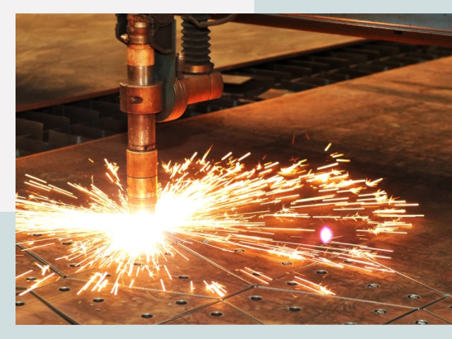 Плазменная резка металла в Новокубанске от 624 руб.